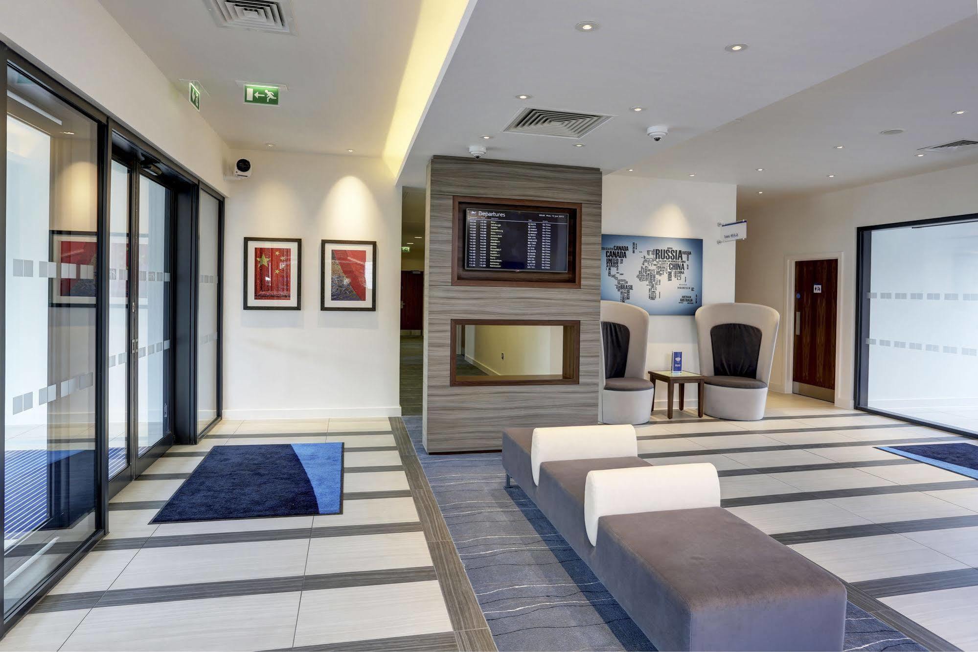 Holiday Inn Express London - Excel, An Ihg Hotel Exterior foto